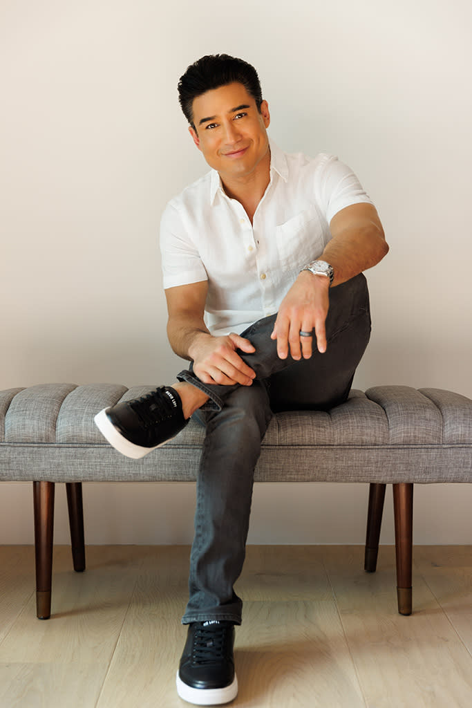 Mario Lopez, sneakers, shoes, mens shoes, mens sneakers