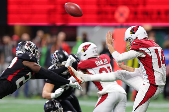 Falcons' Richie Grant blocks punt, Patterson punches it in for TD