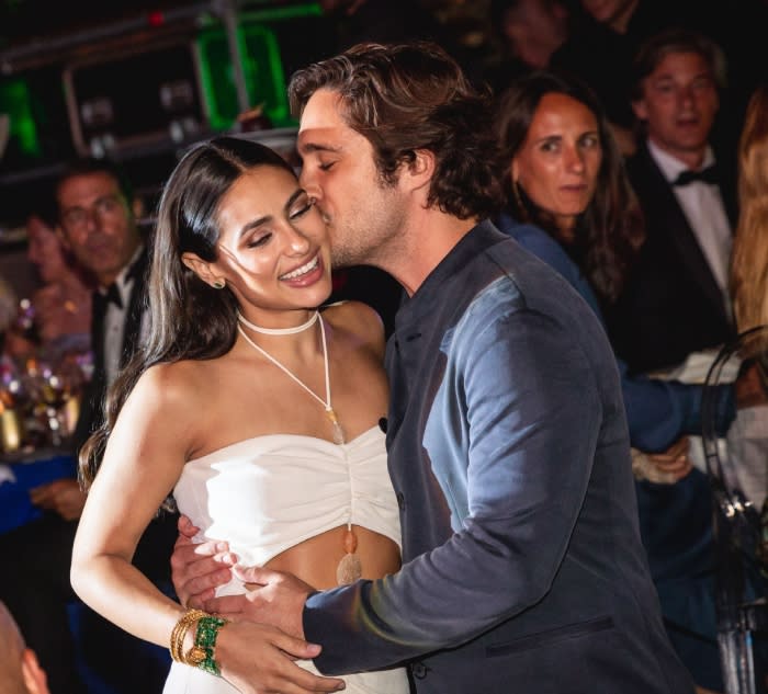 Diego Boneta se declara muy enamorado de Renata Notni