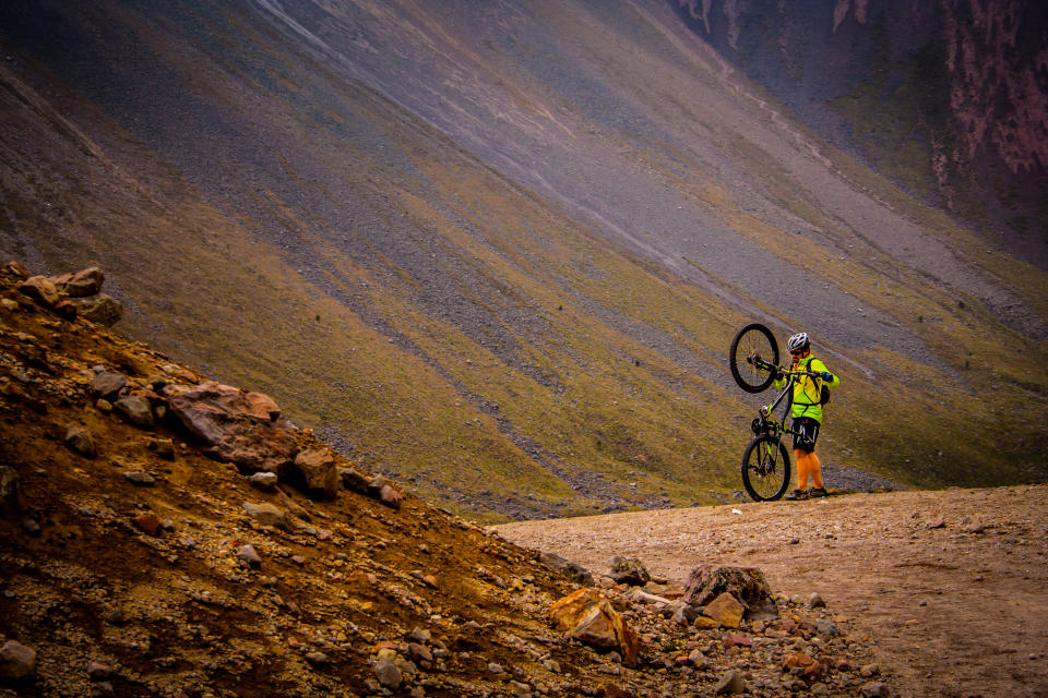 Empezar en el Nevado de Toluca para terminar en Valle de Bravo es una buena opción para ciclistas experimentados. Foto: Getty Images