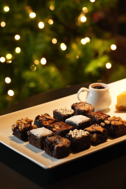 Dessert &Wine Pairing 微醺可可套餐可同時吃到6種口味布朗尼  PHOTO CREDIT: coco.Brownies可可布朗