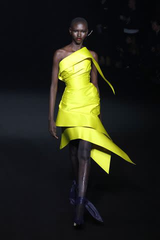 A model walks the runway at the IA show during London Fashion Week News  Photo - Getty Images