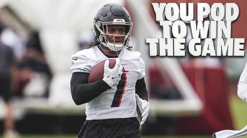 Jun 14, 2023; Flowery Branch, GA, USA; Atlanta Falcons running back Bijan Robinson (7) runs during a drill during minicamp at IBM Performance Field.  Mandatory Credit: Dale Zanine-USA TODAY Sports