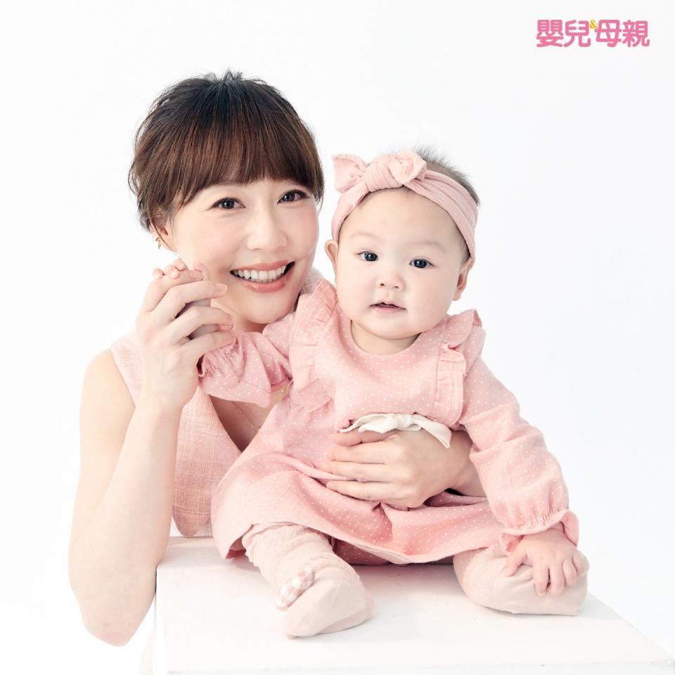 吳宇舒（左）希望Ellie成為1個獨立的小孩。《嬰兒與母親》雜誌提供