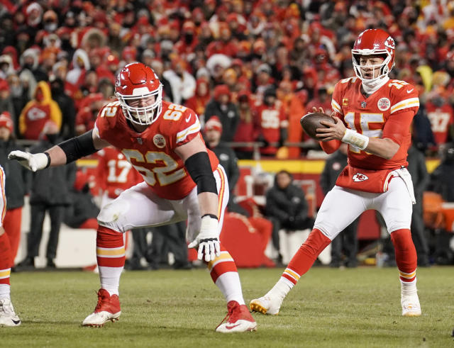 Super Bowl 57: Chiefs beat Eagles 38-35 in Arizona for NFL supremacy