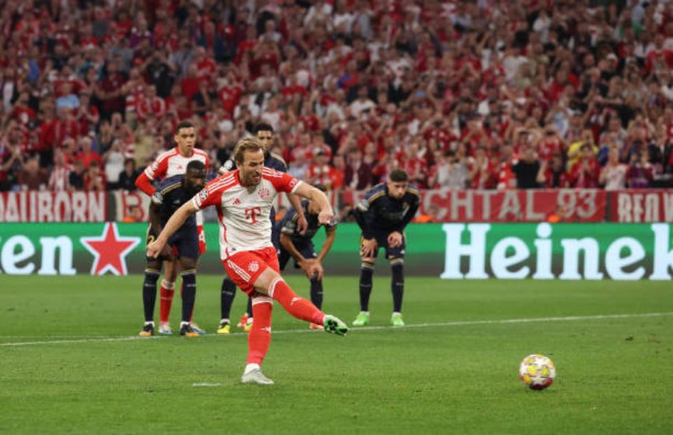 Harry Kane converted from the penalty spot to send Bayern ahead (Getty Images)