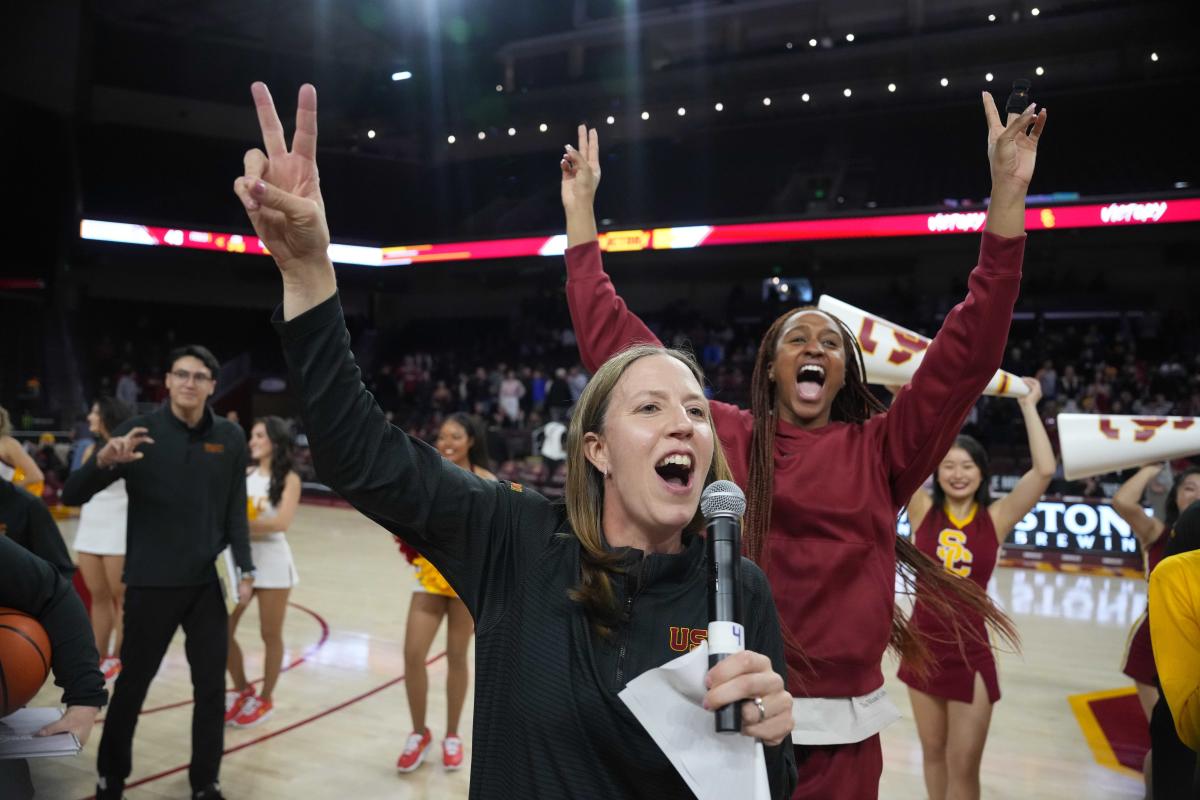 USC Women's Basketball Signs Nation's Top Recruit, JuJu Watkins