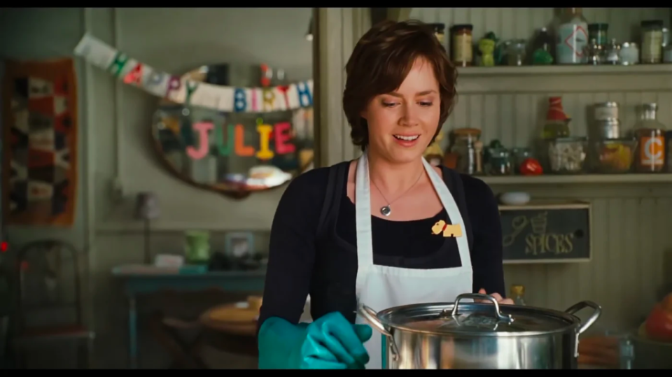 <span><span>Amy Adams as Julie Powell in ‘Julie and Julia’</span><span>Courtesy of Sony/YouTube</span></span>