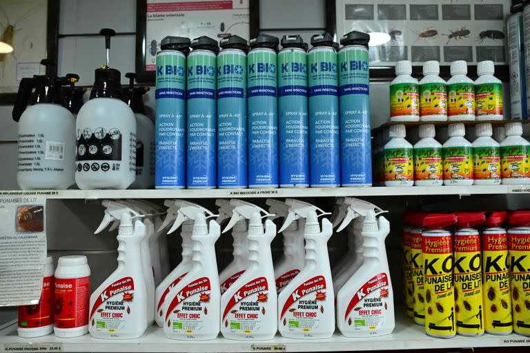 This photograph taken on October 3, 2023 shows different products used to eradicate bedbugs at the Hygiene Premium, pest control shop in Paris. The French government said on September 29, 2023 that it was launching a concerted effort to fight bedbugs that have appeared in numbers in public transport, cinemas and hospitals. The blood-sucking insects have been spotted in the Paris metro, high-speed trains and at Paris's Charles-de-Gaulle Airport, with disgusted travellers posting videos on social media. (Photo by MIGUEL MEDINA / AFP)