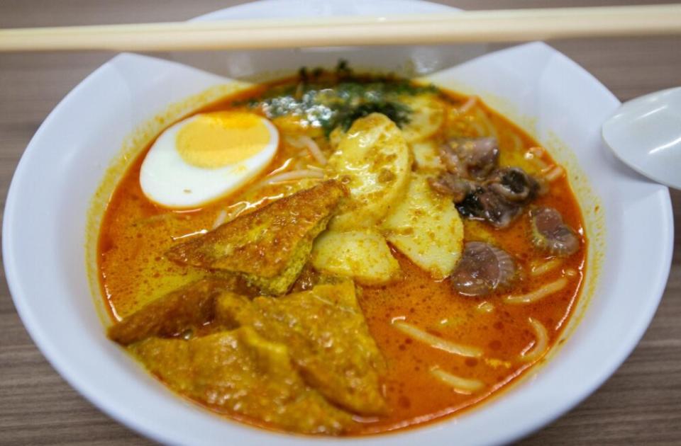 North Bridge Food Centre - Ke Shuang Xing Lor Mee laksa