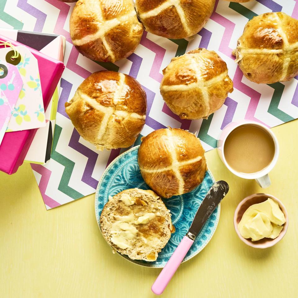 hot cross bun recipes