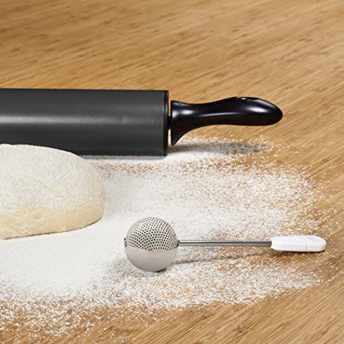 11) Baker’s Dusting Wand