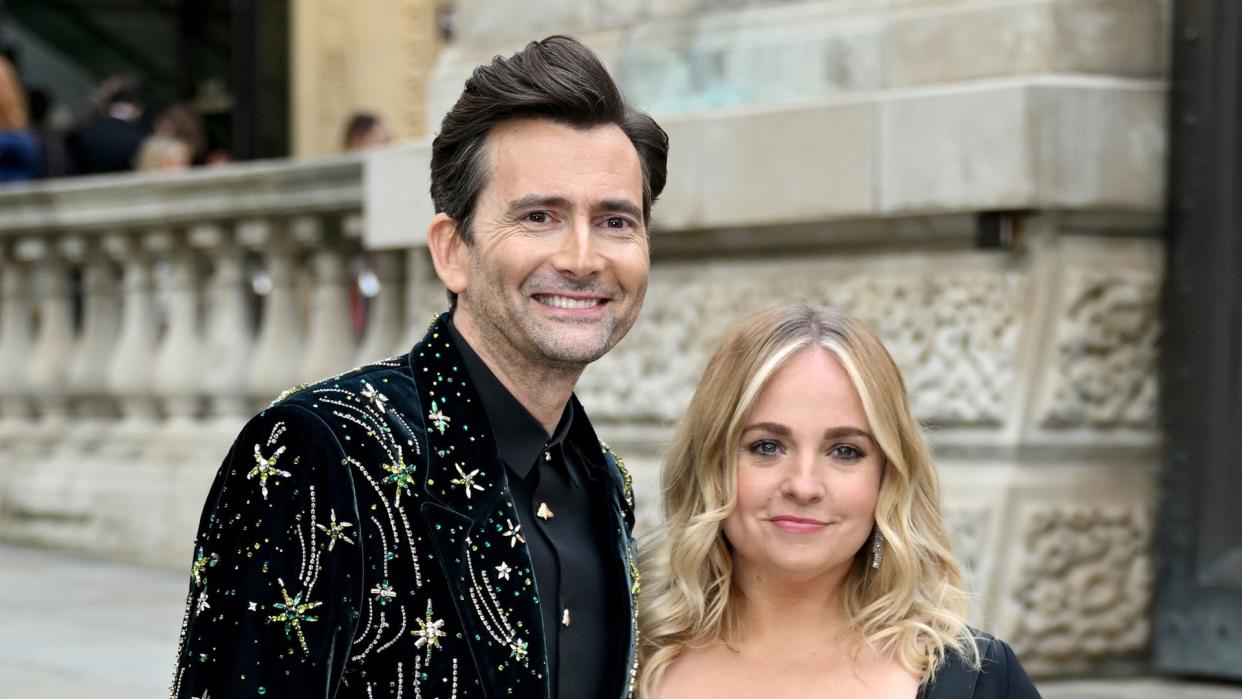 couple posing at olivier awards 