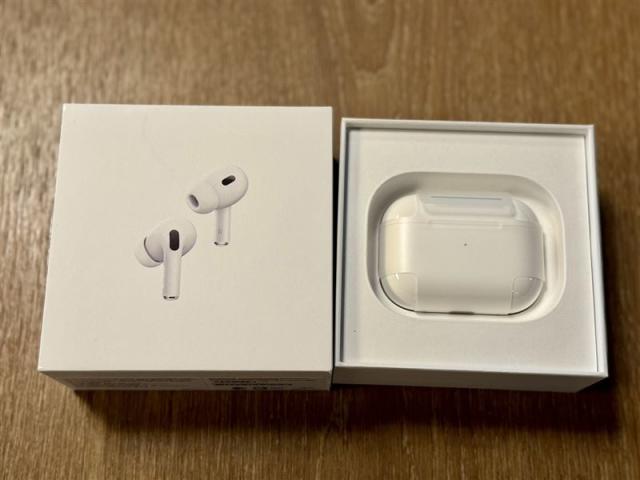 USB-C版AirPods Pro 2開箱體驗！更融入生活「適應性模式」有感升級