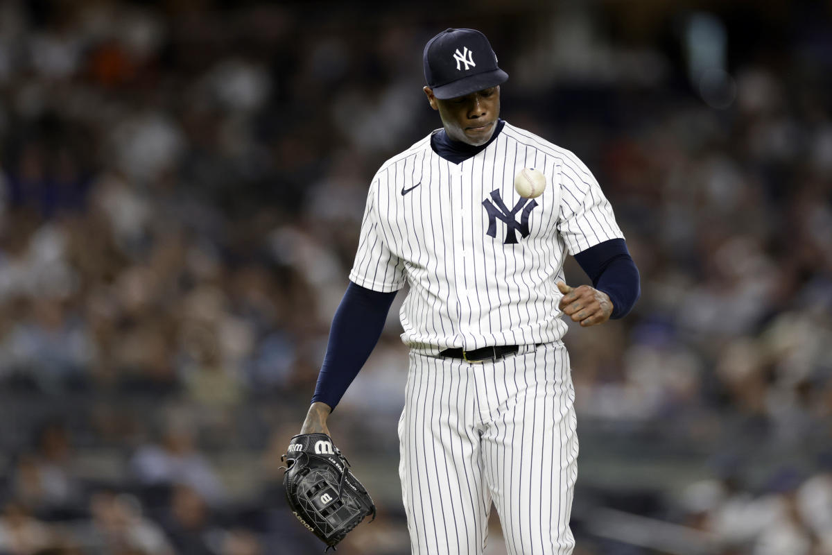 New York Yankees reliever Aroldis Chapman placed on IL because of leg  infection stemming from tattoo - ESPN