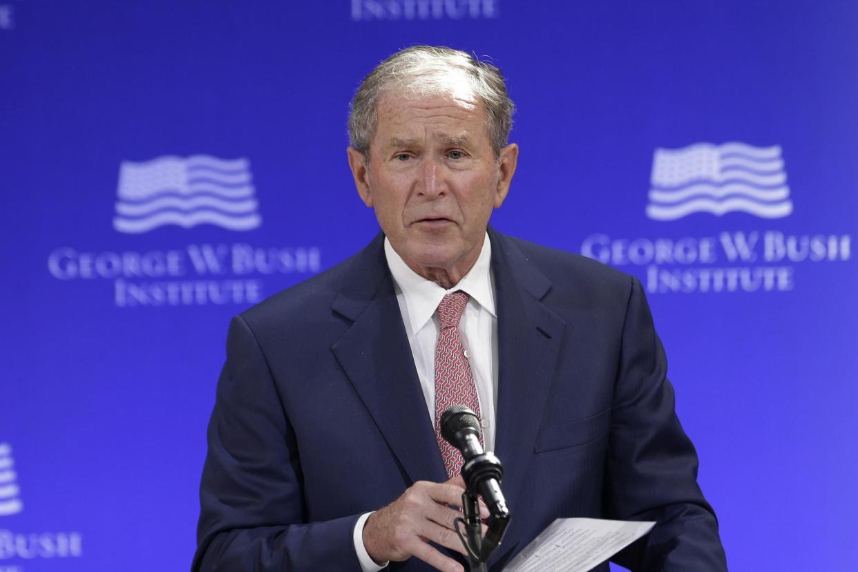 Former U.S. President George W. Bush gave a rare political speech: AP