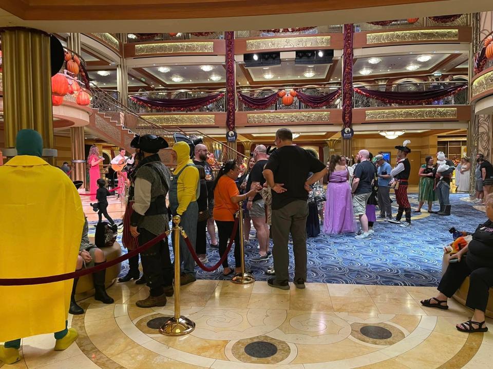 line to meet disney characters on cruises