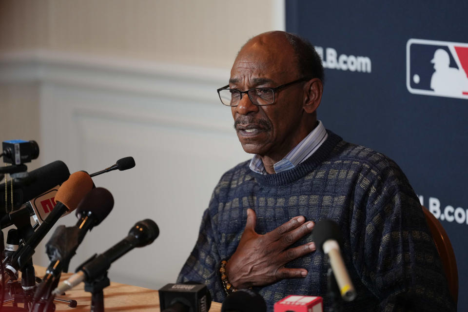 Ron Washington speaking at the MLB winter meetings on Monday in Nashville.