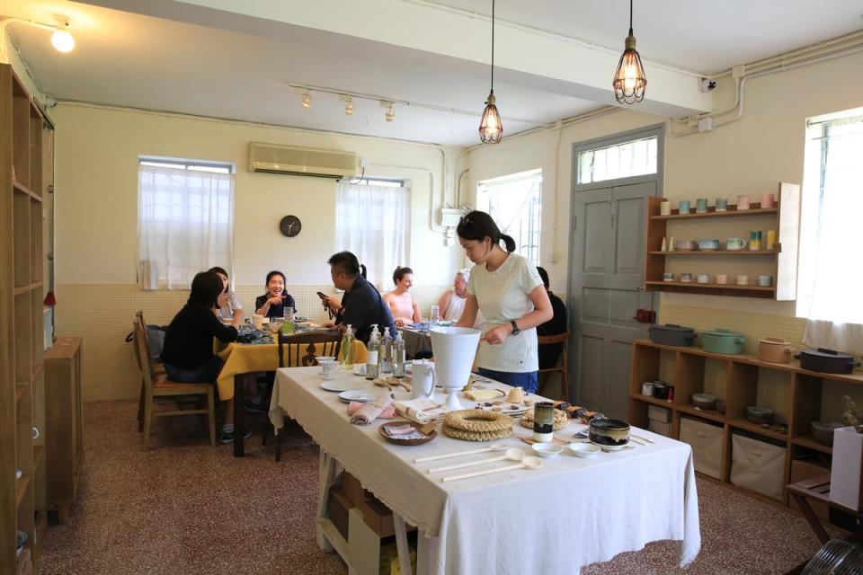 用餐空間其實是分享陳達燊與何比朋友的「Nature's Design」，可以在上菜空檔逛一逛。