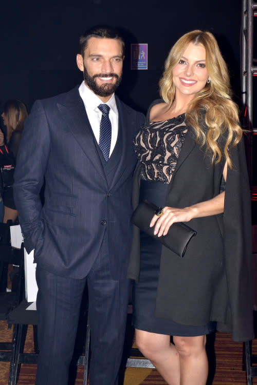 Julián Gil y Marjorie de Sousa