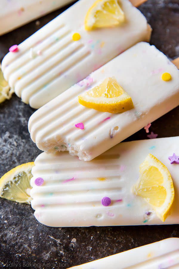 4-Ingredient Creamy Lemon Popsicles