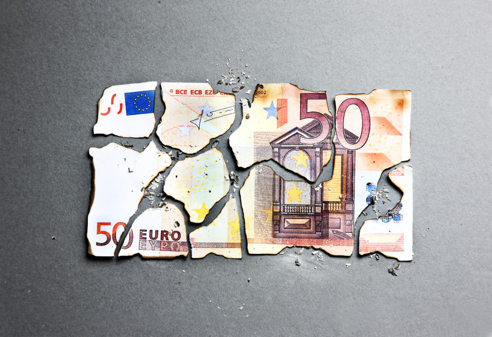 burnt 50 euro being put back togather