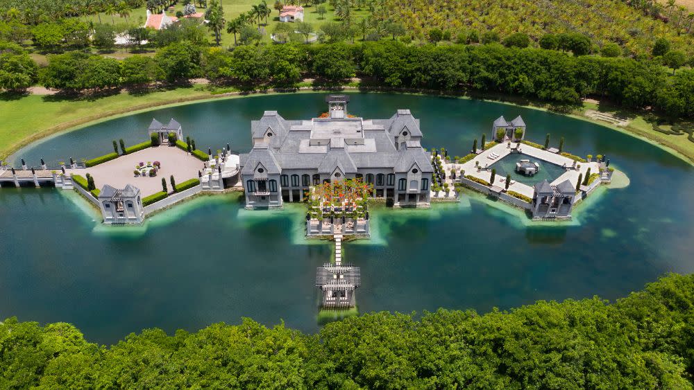 Château Artisan created by Charles Siegler sits on a manmade, freshwater lake 45 minutes outside of Miami. - Credit: Troy Campbell