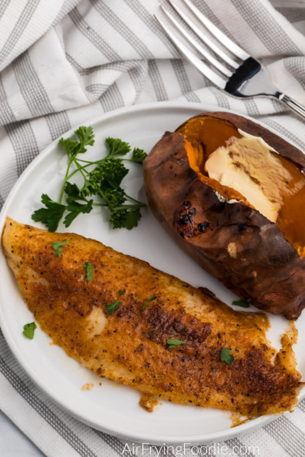 <p>Air Frying Foodie</p><p>Air fryer swai fish is made in just 10 minutes. This blackened fish recipe is delicious and easy and perfect for those who are trying to eat healthily and count macros!</p><p><strong>Get the recipe: <a href="https://airfryingfoodie.com/air-fryer-swai-fish/" rel="nofollow noopener" target="_blank" data-ylk="slk:Air Fryer Swai Fish;elm:context_link;itc:0;sec:content-canvas" class="link ">Air Fryer Swai Fish</a></strong></p>