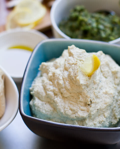 3. Lemon Garlic Herb Cashew Ricotta