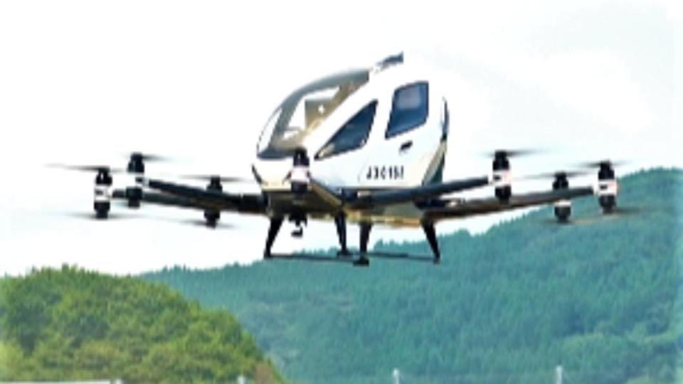 日本「飛行汽車」首次取得取可，在戶外載人試飛成功。（圖／翻攝自大分市府官方網站）