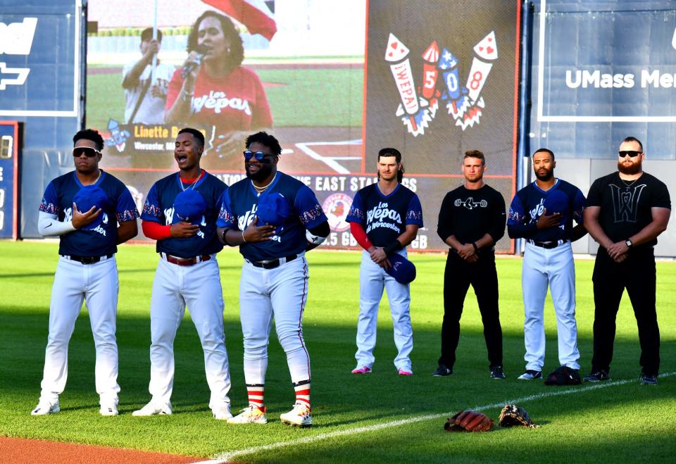 Before the WooSox game, the team paid tribute to members of the community from Puerto Rico.