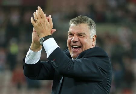 Britain Football Soccer - Sunderland v Everton - Barclays Premier League - The Stadium of Light - 11/5/16 Sunderland manager Sam Allardyce acknowledges fans after the game Reuters / Russell Cheyne Livepic EDITORIAL USE ONLY.