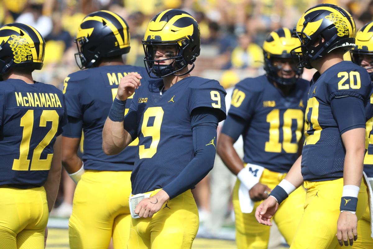 JJ McCarthy shines as a backup QB in Michigan Football's 517 blowout