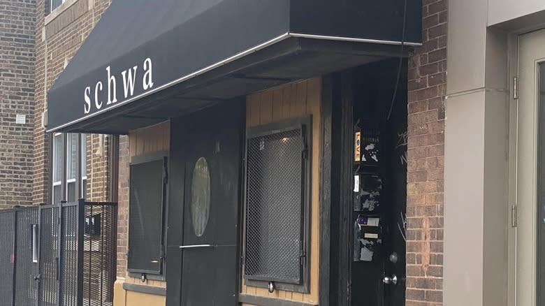 Entrance to Schwa in Chicago