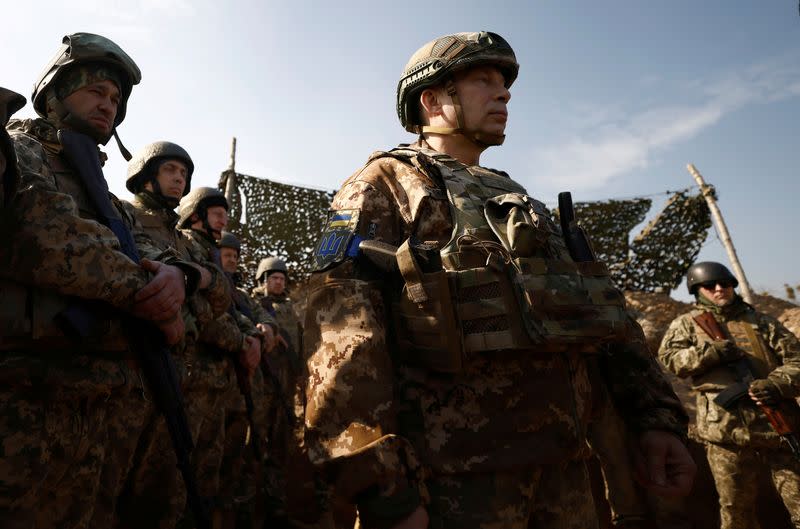 Colonel general Syrskyi, Commander of the Ground Forces of Ukraine, visits his troops at an advanced post, in north of Kyiv