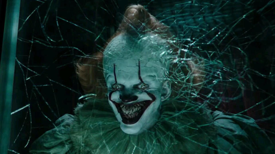 Bill Skarsgård returns as evil clown Pennywise in horror sequel 'It: Chapter Two'. (Credit: Warner Bros)