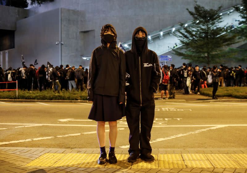 Wider Image: Portraits from the frontlines of global protests