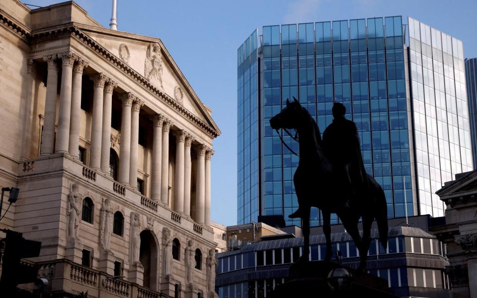 FILE PHOTO: A general view shows the Bank of England in the City of London financial district in London, Britain, November 5, 2020. REUTERS/John Sibley/File Photo - REUTERS/John Sibley