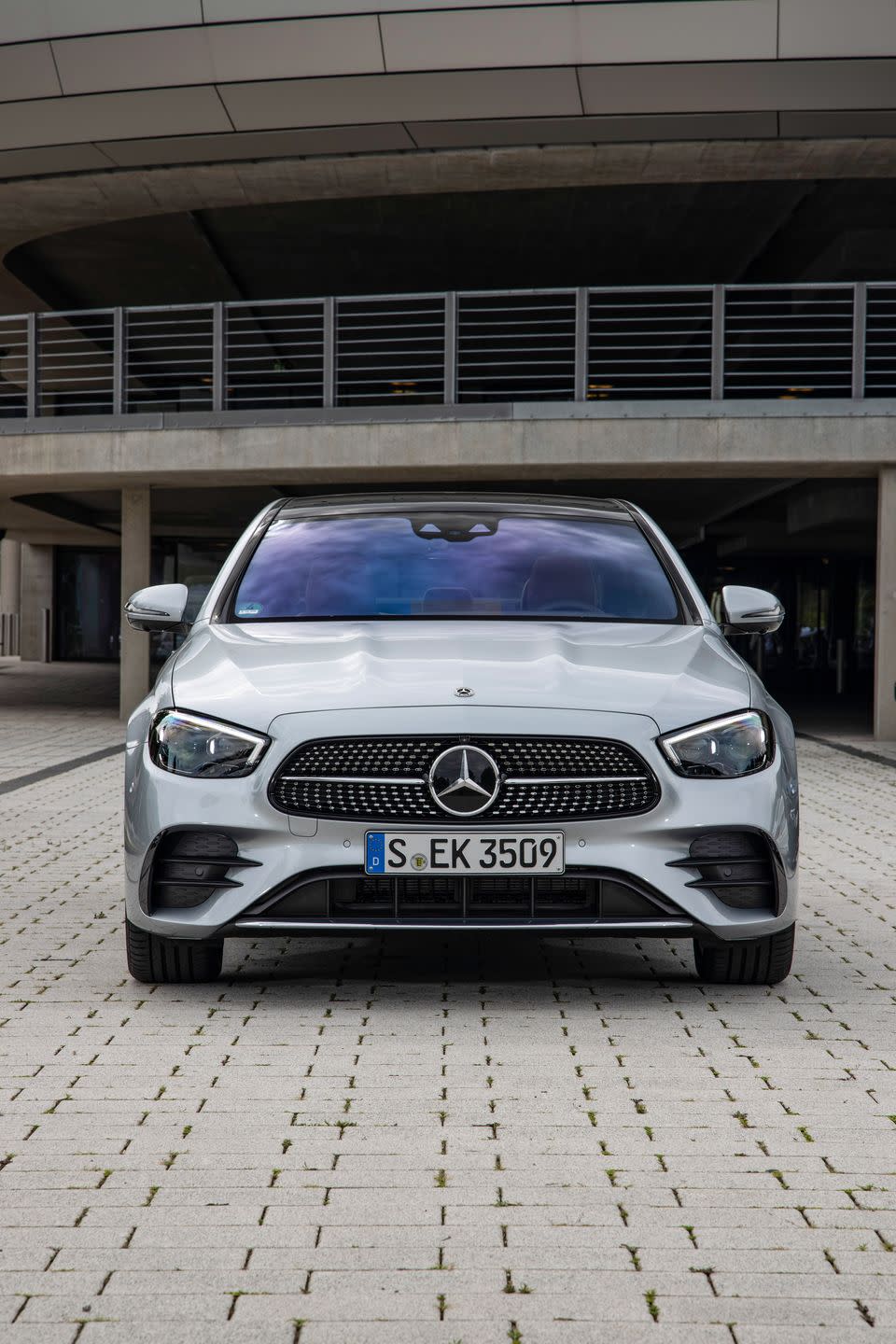 View Photos of the 2021 Mercedes-Benz E-Class Sedan