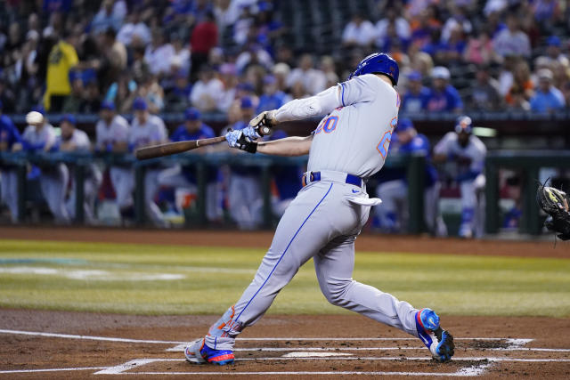 Arizona Diamondbacks All-Star Corbin Carroll injures right arm on swing  against New York Mets