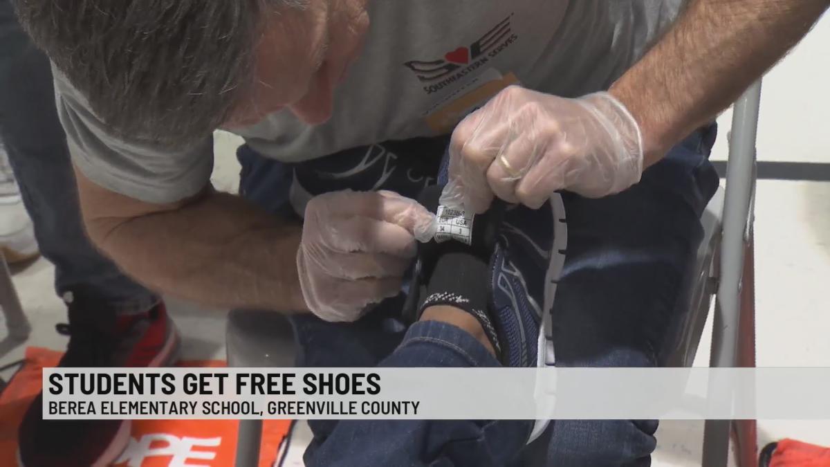 Free shoes sales for school