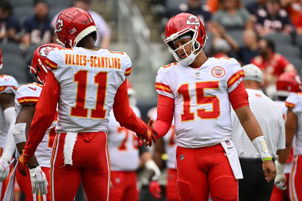2023 Super Bowl: Patrick Mahomes and Chiefs rally to beat Eagles - Los  Angeles Times
