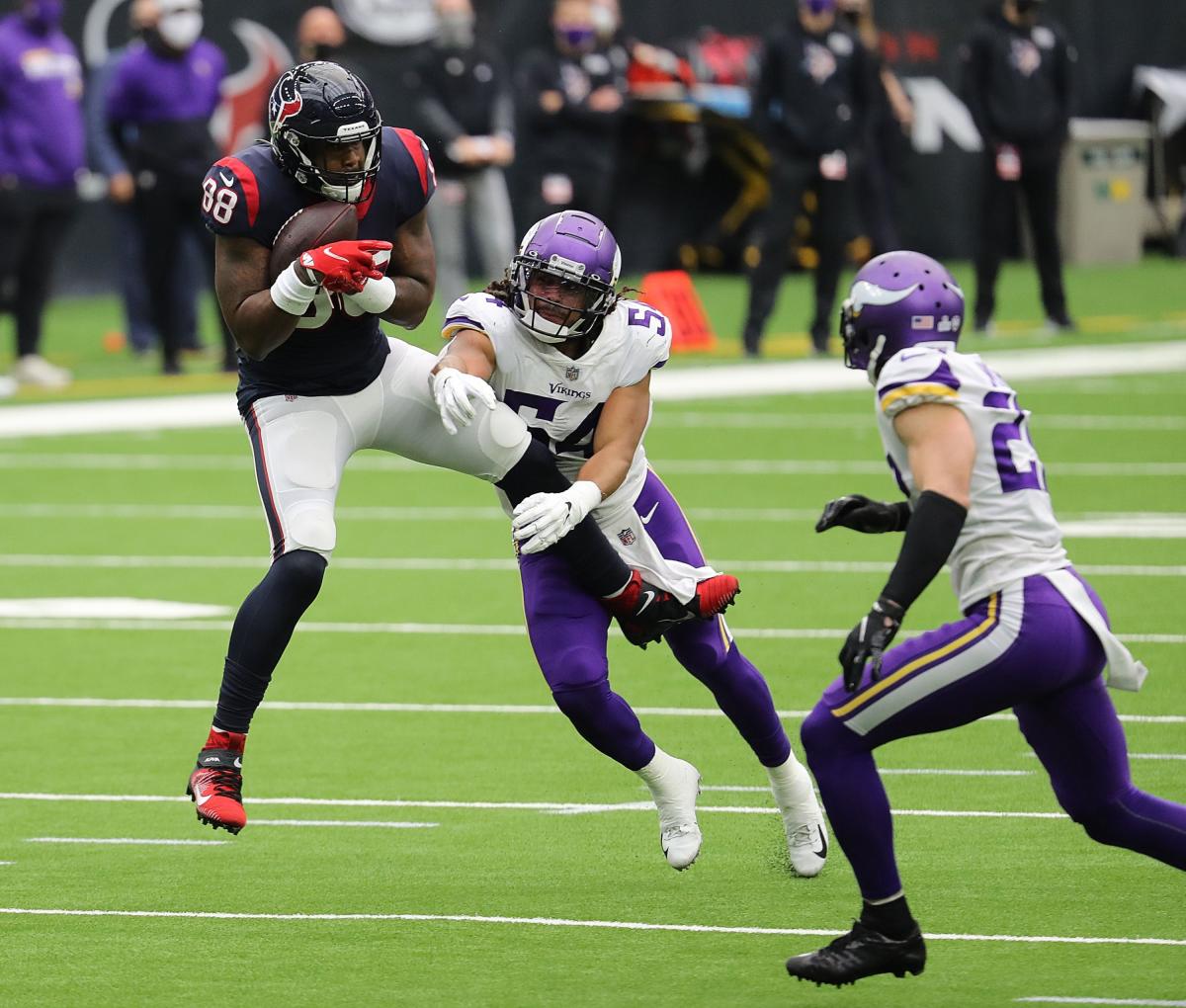 Safety Harrison Smith ejected for hit on Texans' tight end (watch