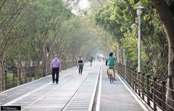 單車旅遊夯！嘉義有規劃完善的自行車道。（圖：瑪格圖寫生活提供）