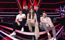 ... ab 2013 als Coach beim Nachwuchssingen "The Voice Kids". Zuletzt saß sie dort gemeinsam mit (von links): Vincent Weiss, Smudo, Michi Beck und Álvaro Soler einmal mehr in der Jury. (Bild: SAT.1 / André Kowalski)