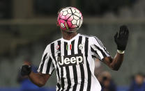 Paul Pogba von Juventus Turin zeigt sein Können bei einem Spiel gegen AC Florenz im Artemio Franchi-Stadion in Florenz in Italien. (Bild: Stefano Rellandini/REUTERS)