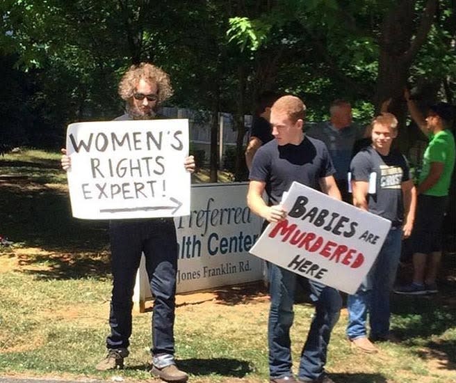 Couple protest anti-abortion protests in North Carolina