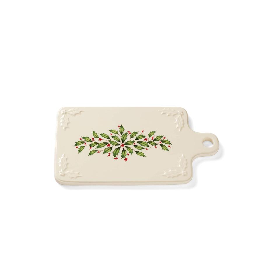 15) Porcelain Holiday Cheeseboard