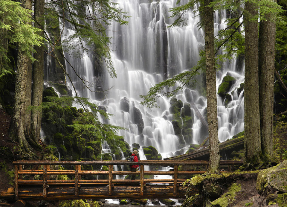 <p>Ramona Falls at Mount Hood National Forest in Mount Hood, Ore. (Photo: Purestock/Getty Images) </p>