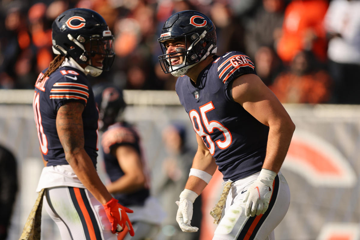 Bears TE Cole Kmet's blocking prowess comes with a catch — too few of them  - Chicago Sun-Times